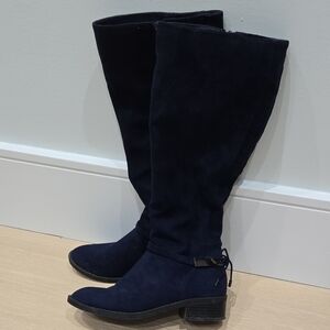 Women's Knee-High Blue Boots
